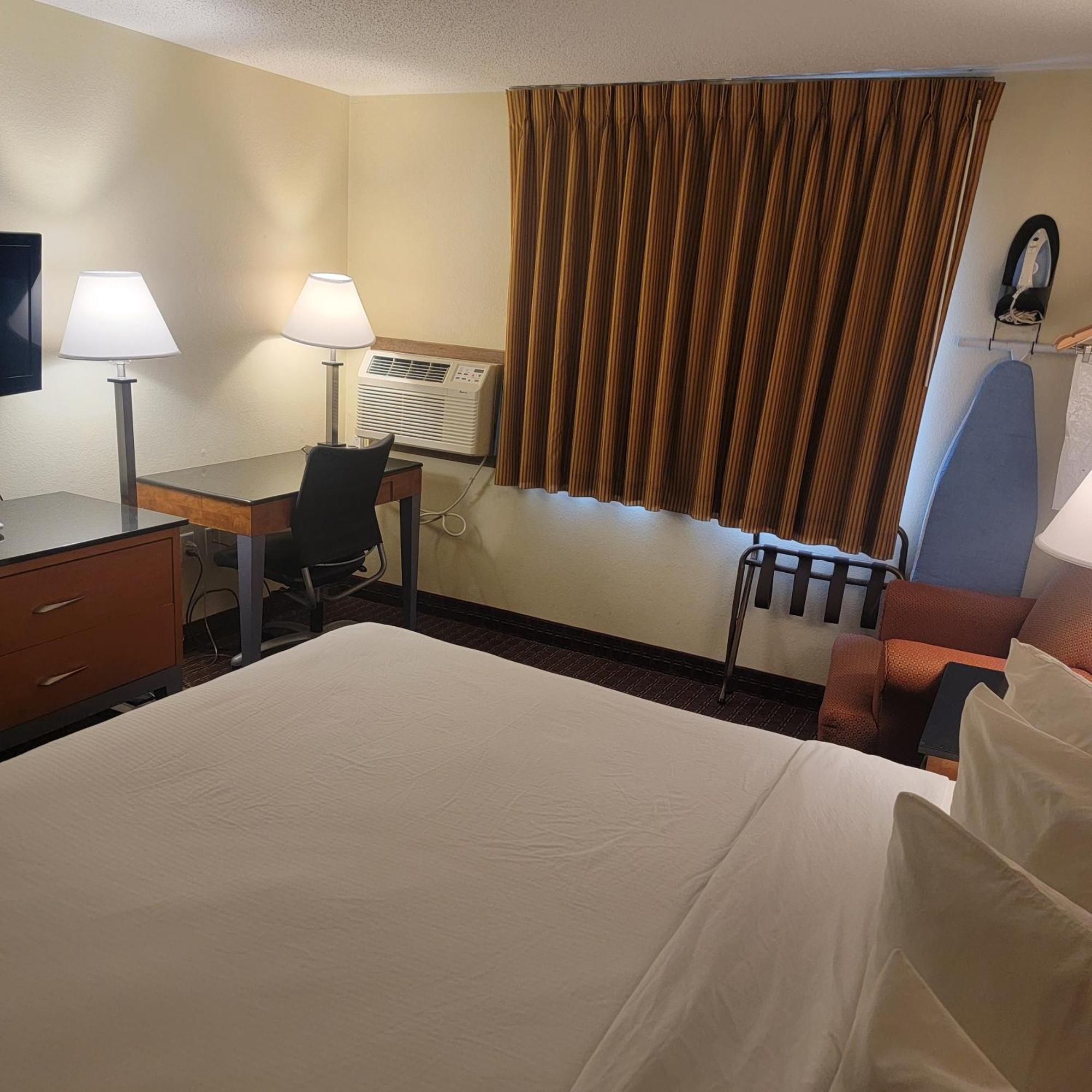 Days Inn By Wyndham Fort Dodge Luaran gambar